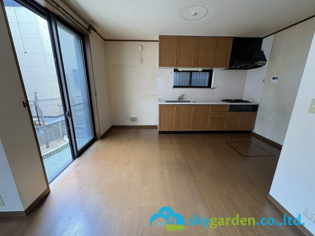 藤沢市大庭　中古戸建の玄関|ダイニング