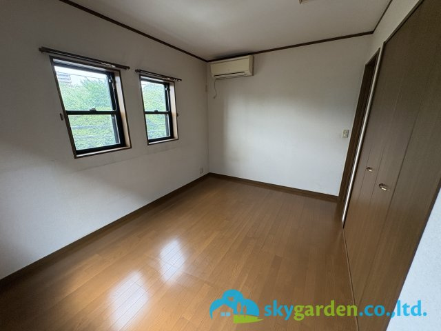 藤沢市大庭　中古戸建の洋室|使い勝手のいい洋室です