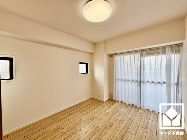 ライオンズマンション京都河原町第３の洋室
