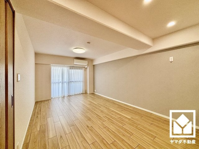 ライオンズマンション京都河原町第３の居間・リビング