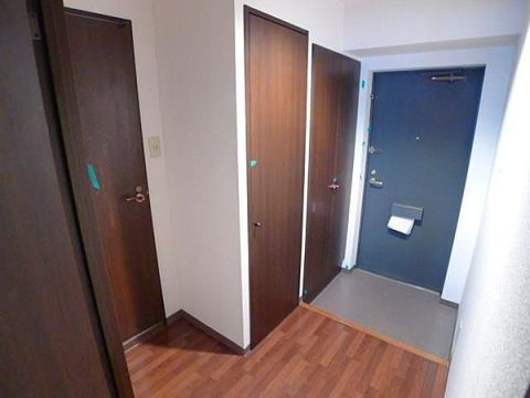 シティハイツ両国の玄関