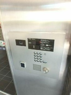 【セキュリティ】 | コンフォリア東中野DEUX | オートロックで防犯面も安心です！