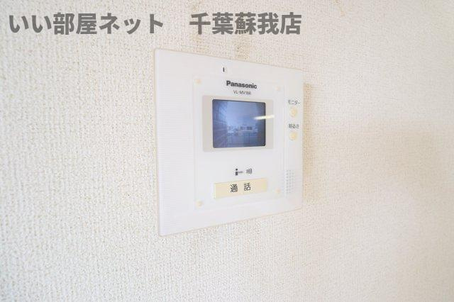 ラベンダーのセキュリティ|TVモニターホン付きでセキュリティ面も安心！