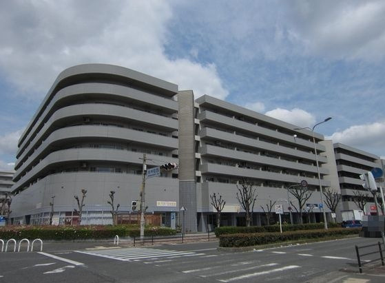 クロスティ八尾南壱番館