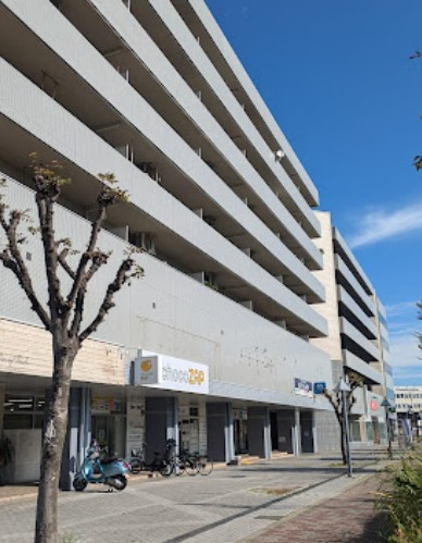 クロスティ八尾南壱番館の周辺