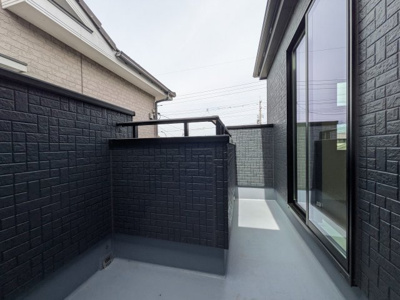 【バルコニー】 | 【南区向洋新町】広々LDKとたっぷりの陽光。ゆとりが心地よい安心の住まい