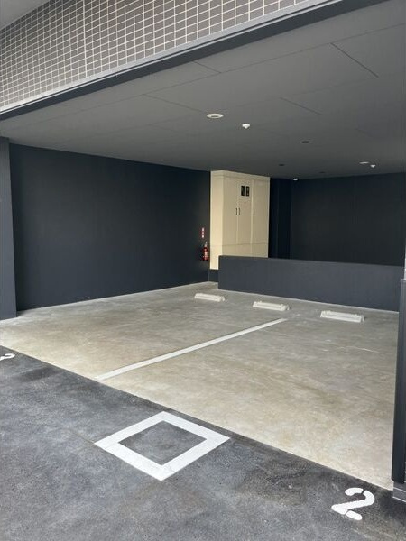 メイクスアート名駅南Ⅳの駐車場