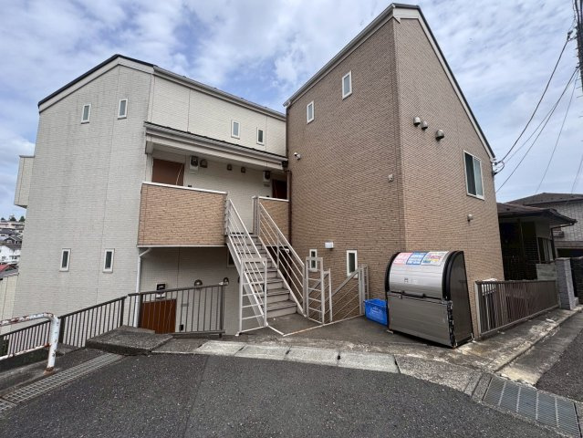 川崎市麻生区高石４丁目のアパート