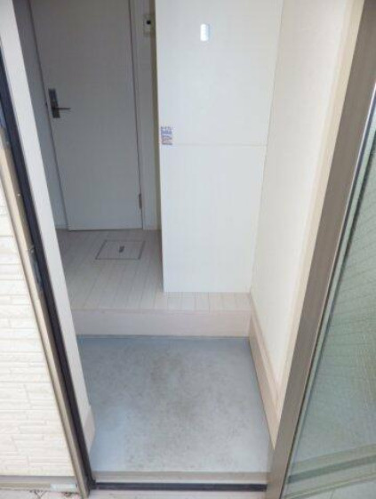 杉並区西荻北４丁目のアパートの玄関