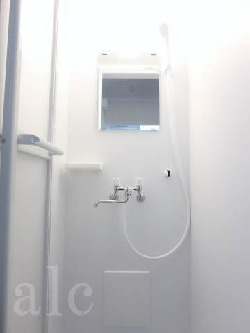 杉並区西荻北４丁目のアパートのシャワールーム