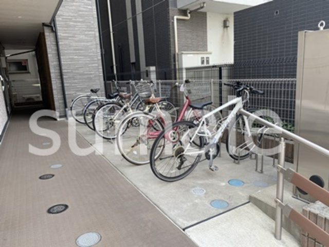リブリ・大宮さくらぎのその他共用部分|敷地内駐輪場。