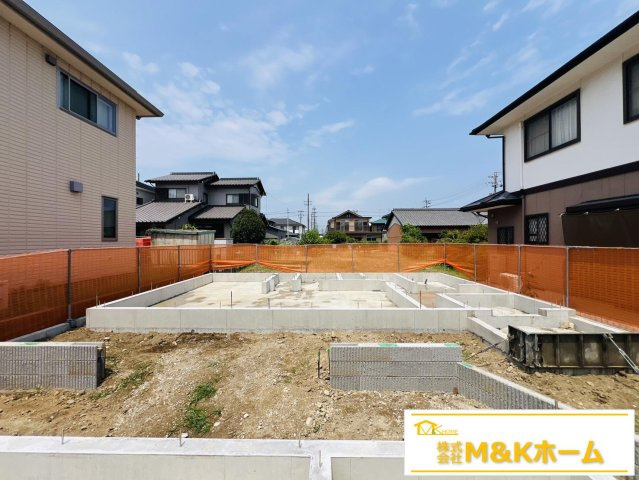 半田市大松町2丁目　全2棟　1号棟