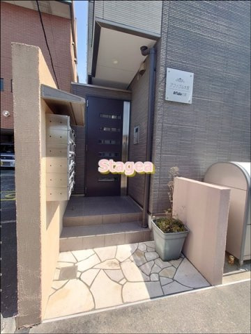 アファブル大宮のエントランス