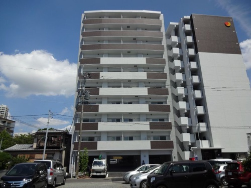 熊本市西区二本木２丁目の賃貸マンションの外観