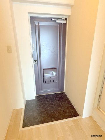 メゾンブランカの玄関