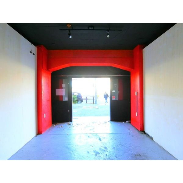 カヤノビル【　1階路面店　】