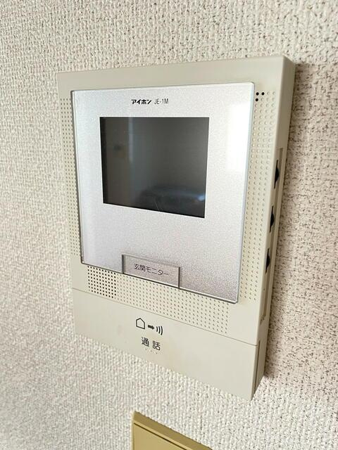 ローゼス小金井のセキュリティ|モニター付きインターホンになります