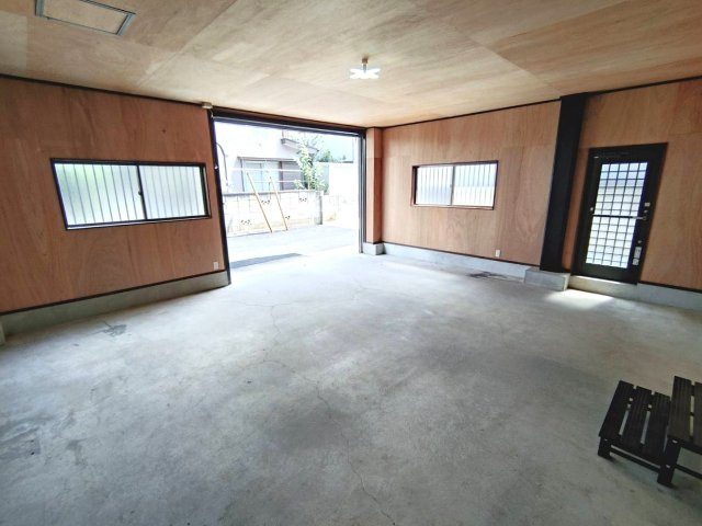 中古戸建のその他|ガレージ