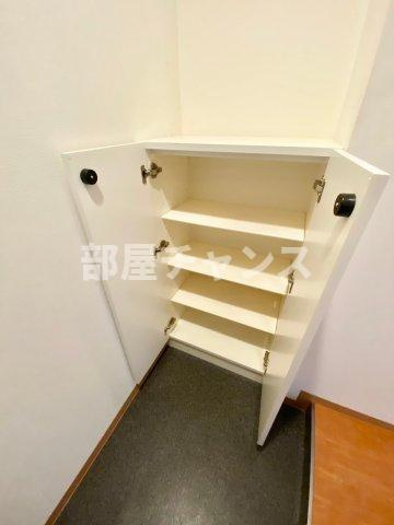 大須APARTMENTの収納