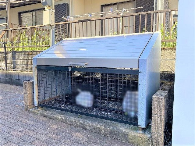 レオネクストリヴァーノームのその他|ゴミ置き場