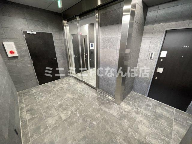 ArtizA瓦屋町Ⅰのエントランス