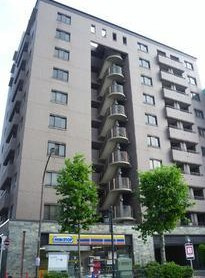 【外観】 | Ｋ’ｓ新中野 | 鉄骨鉄筋コンクリート造のがっちりとした建物。