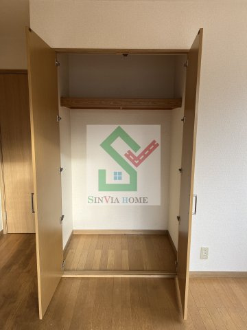 シャトル金山の収納