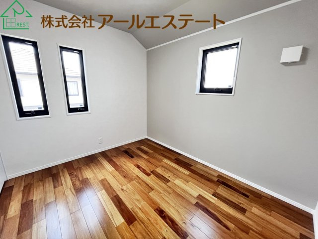 姫路市大津区長松　　山陽電鉄「平松駅」徒歩15分の寝室