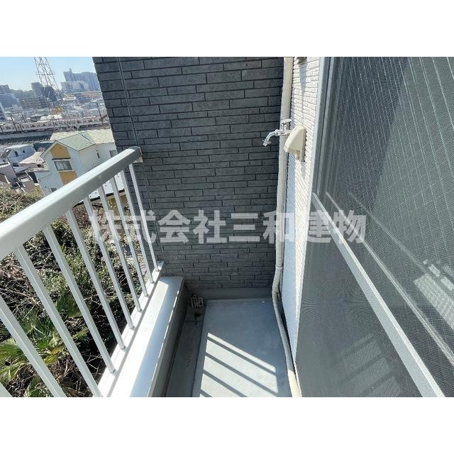タクト成増のバルコニー