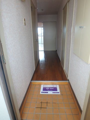 セピア鶴ヶ島の玄関