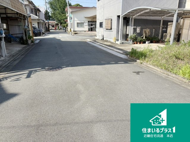 ■津市新東町塔世18■売土地の前面道路含む現地写真