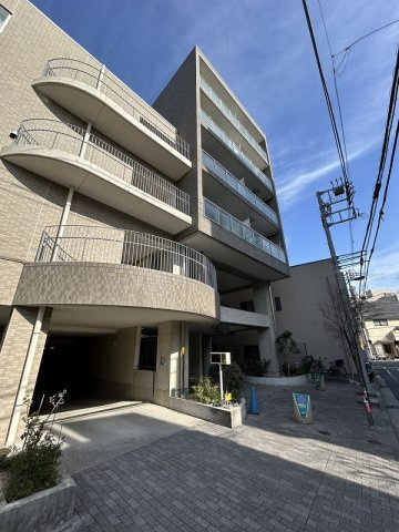 ライトコート四谷のエントランス|ライトコート四谷：ペット飼育可能なマンションです！