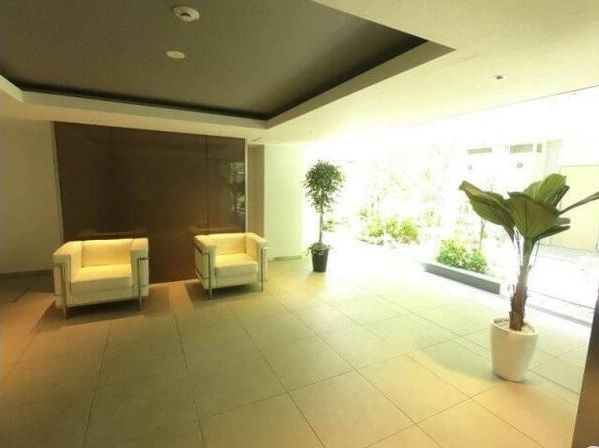 墨田区立花５丁目の賃貸マンションのロビー