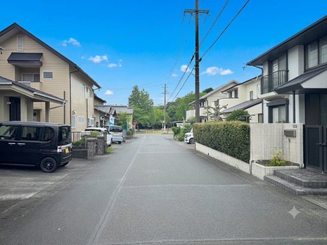 細江町 中川の前面道路含む現地写真|物件前の道路になります。