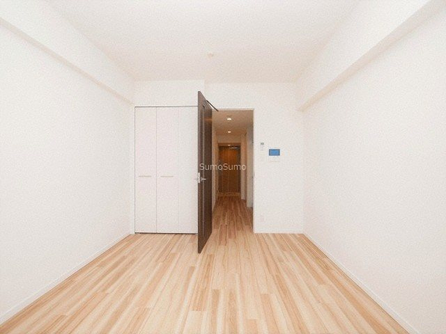 レオンコンフォート大手前ラトゥールの寝室