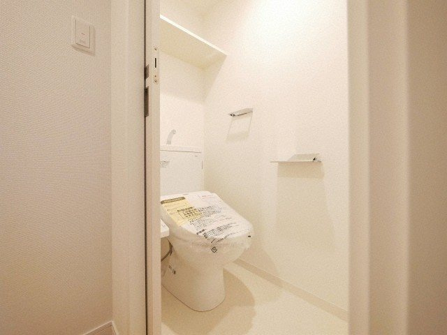 レオンコンフォート大手前ラトゥールのトイレ