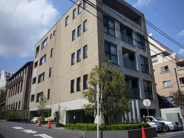 コトー赤坂の外観