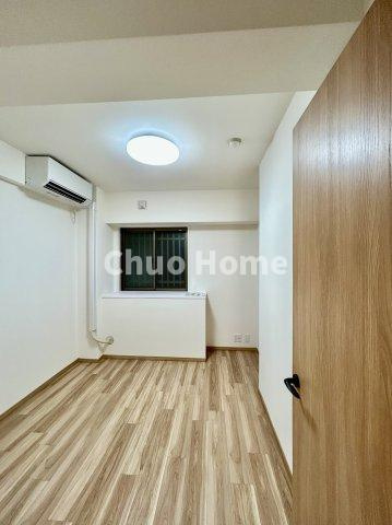 東急ドエルアルス大島の子供部屋|【子供部屋】お子様を持つ家庭の約6割が「家族や子どものため」に購入を希望。入学後の転校を避け、広い空間でのびのび育てたいなどの親心が、家探しのきっかけになっているようです。