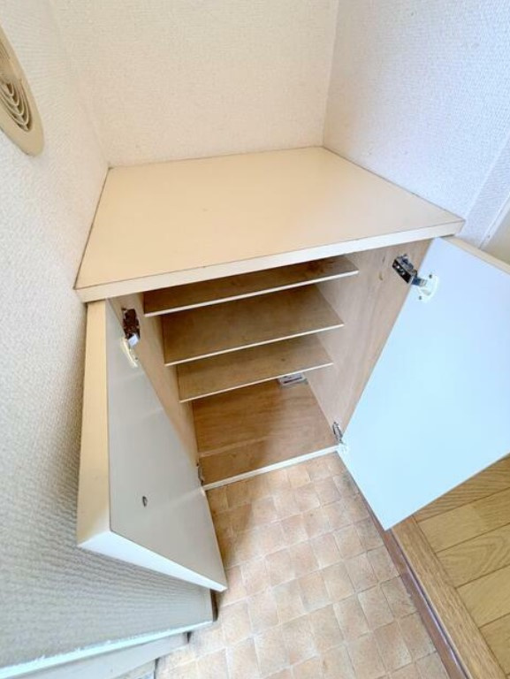 プレズ狭山の玄関