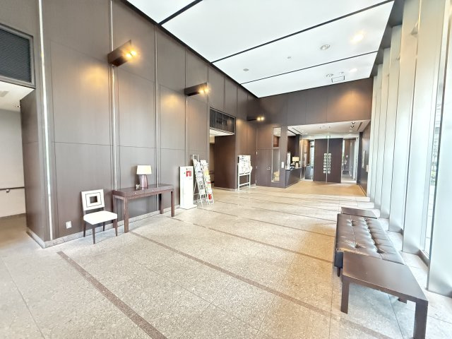ザ・上本町タワーのロビー