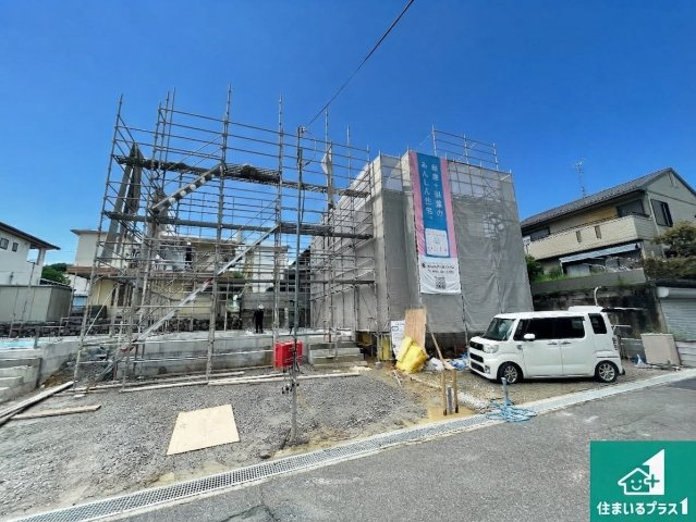 大津市大平　第1期　新築一戸建ての外観|周辺は落ち着いた街並みの住宅地！子育てがしやすい住環境です！まだ未完成ですが、現地でしかわからない事もございます。是非一度ご覧ください。