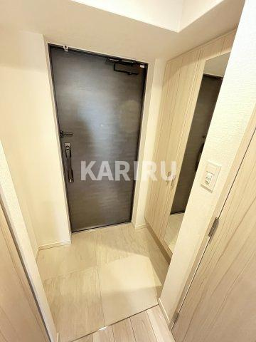 S-RESIDENCE都島Elegantの玄関