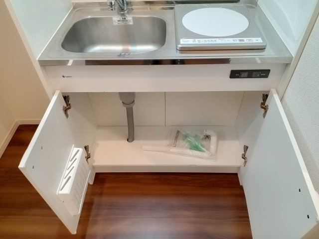 川崎市多摩区西生田４丁目のアパートの収納