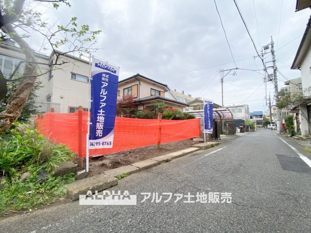 八王子市明神町2期 新築の前面道路含む現地写真|【Soft Horizon】
◆空とつながる暮らし◆
広がる景色が、心の視界までひらいてくれる。過ごすほどに、毎日の一瞬一瞬が大切に感じられる住まい。