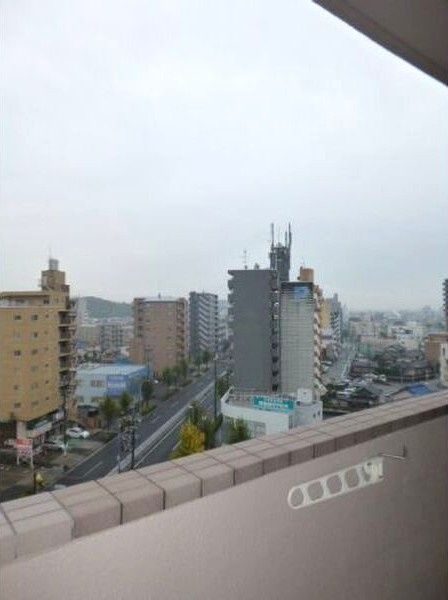 ヒルズ丸和の展望