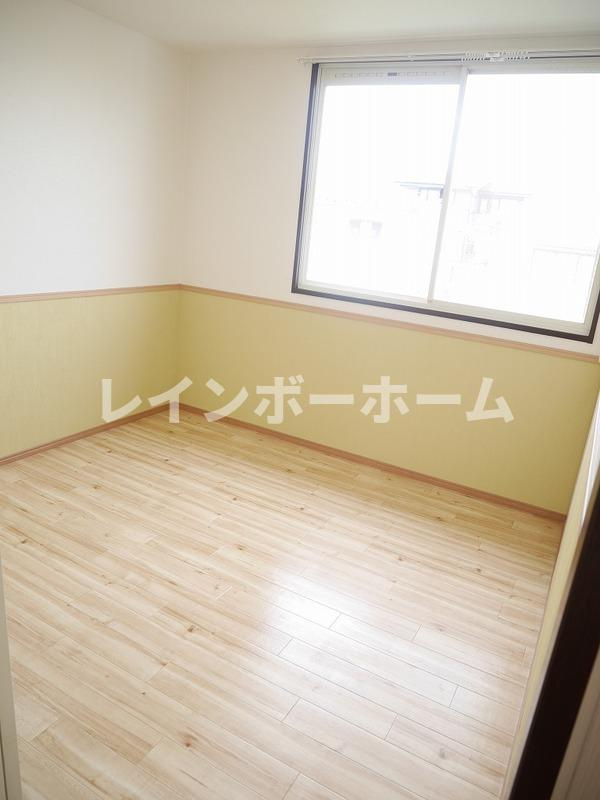 サンライズパレスの寝室