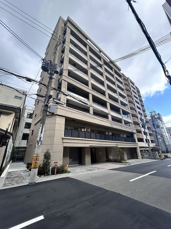 ベルンガーデン上本町 