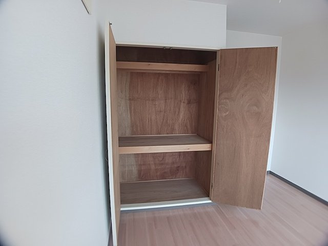 プチメゾン滝谷の収納