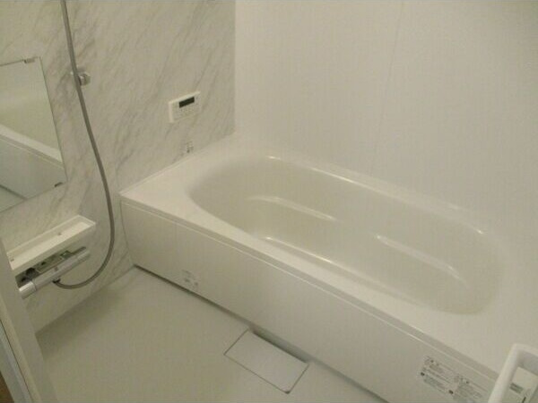 クロノスの浴室