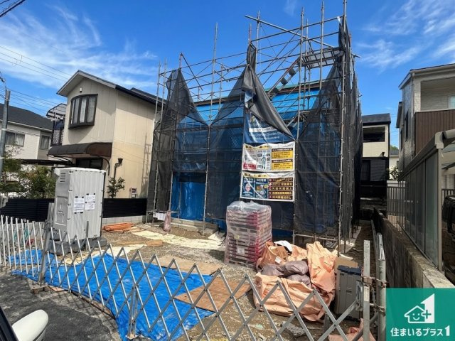 ●19(土)～23(水)現地説明会！　生駒市小明町　限定1邸の前面道路含む現地写真|周辺は閑静な住宅街です。前面道路もしっかりと有りますので車の出し入れも安心ですよ！